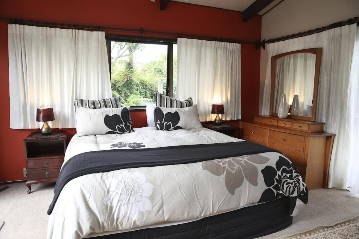 Roselake Retreat Rotorua Bagian luar foto